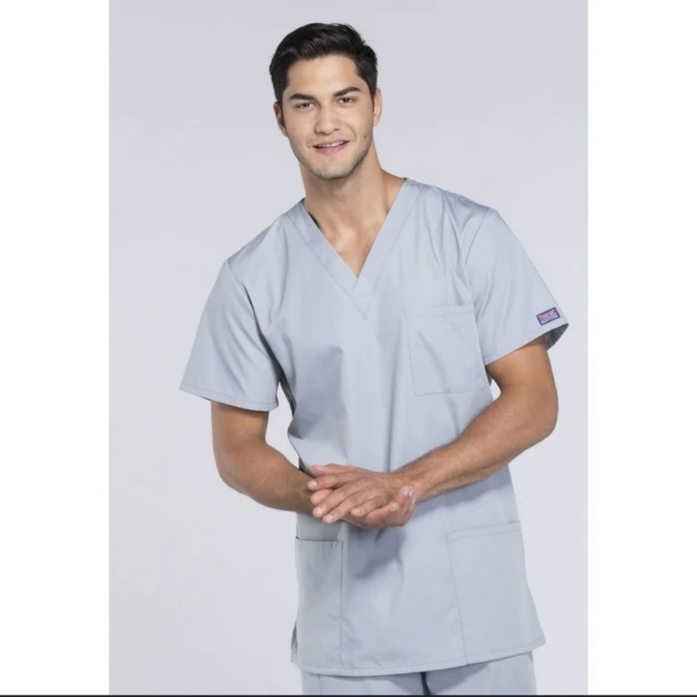 NWT Men’s Cherokee Scrub Top